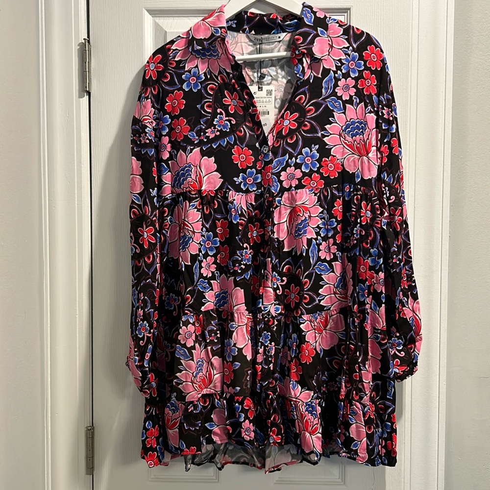 NWT Zara floral printed 70s inspired dress